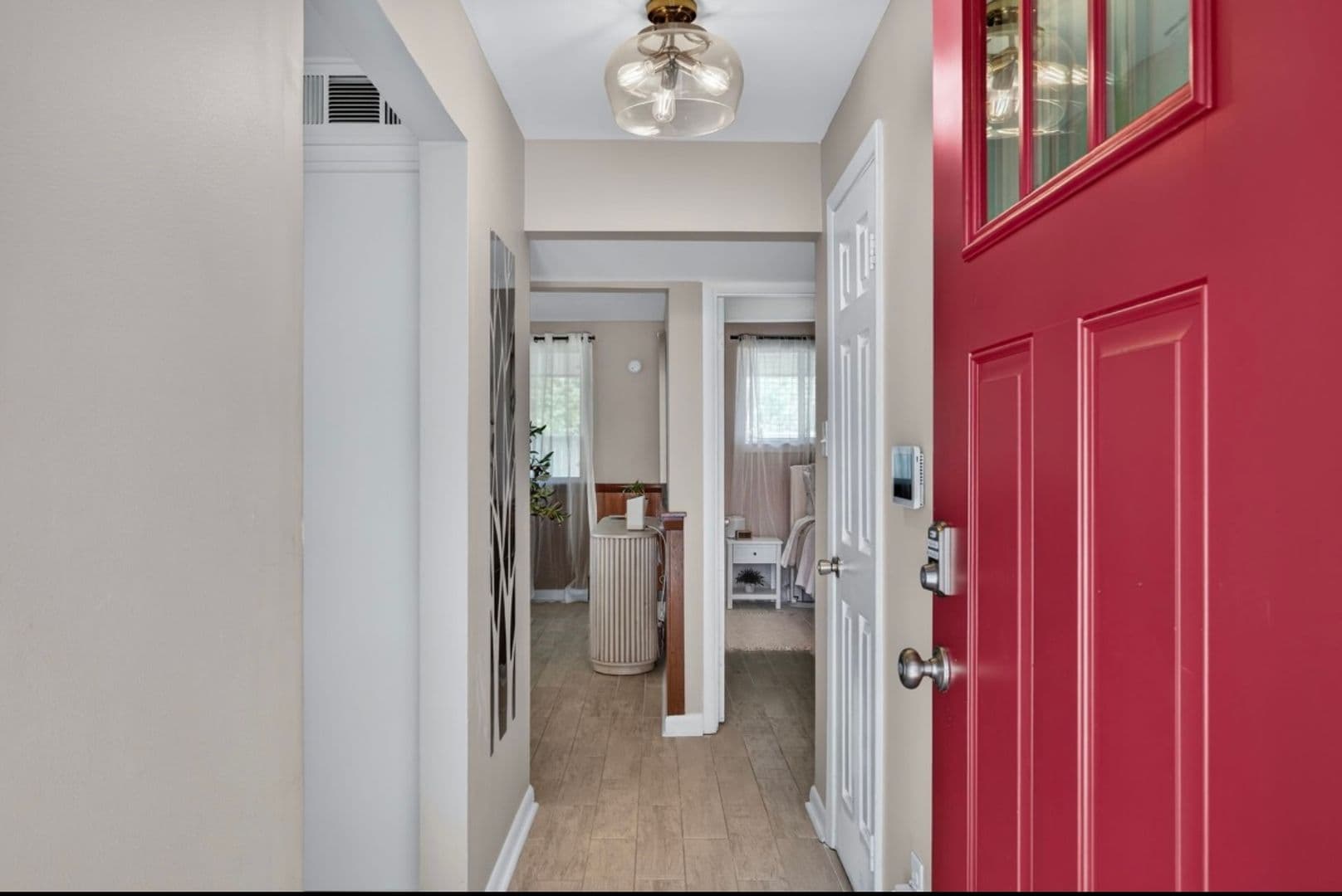 Savannah House: 1 Joyce Ct.
