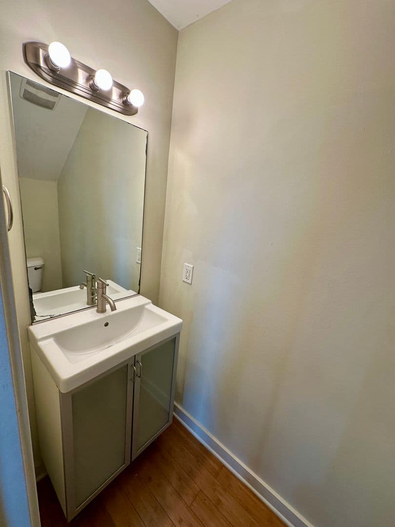 Savannah Condo: 536 Selma St