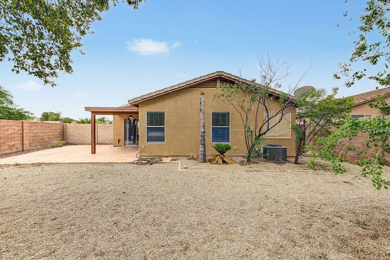Maricopa House: 43540 W Bedford Dr