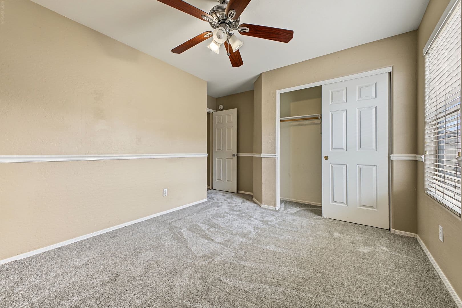 Maricopa House: 43540 W Bedford Dr
