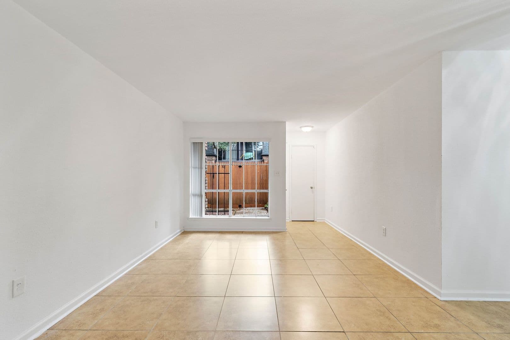 Galveston Apartment: 711 Holiday Drive