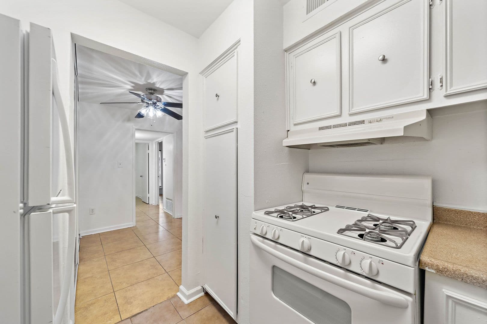 Galveston Apartment: 711 Holiday Drive