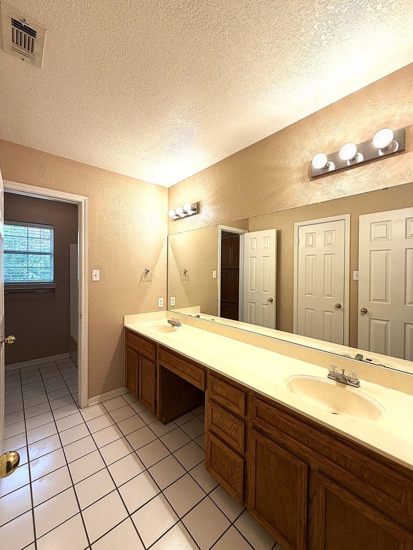 Harker Heights House: 405 Gina Dr.