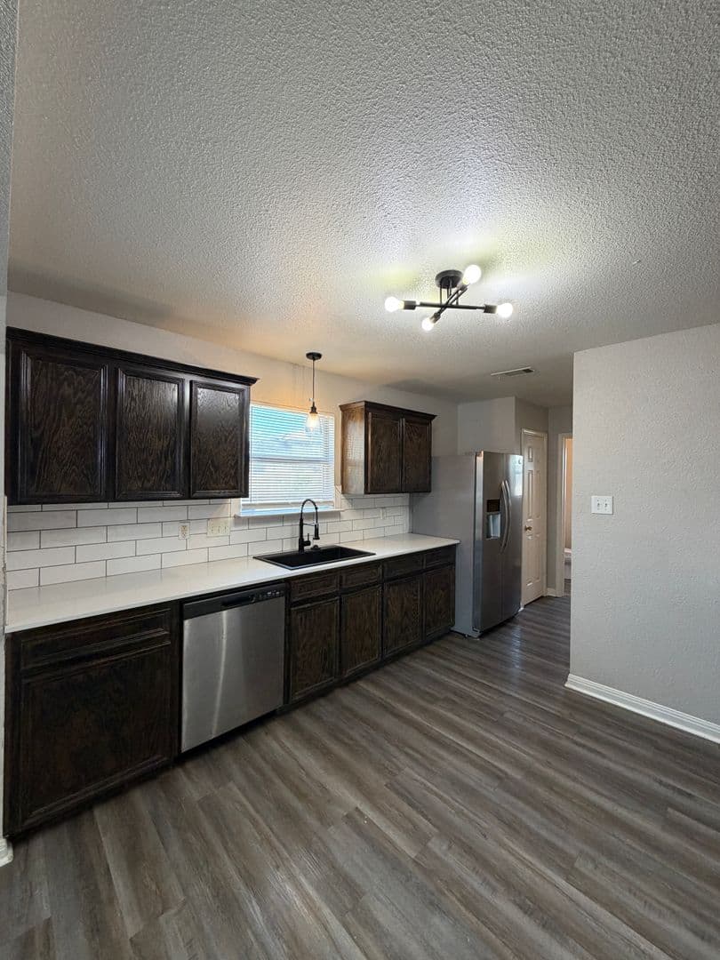 Killeen House: 2605 Echo Dr.