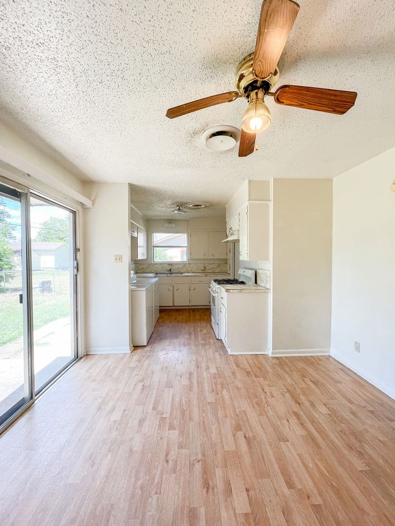 Killeen House: 1311 Gardenia Ave