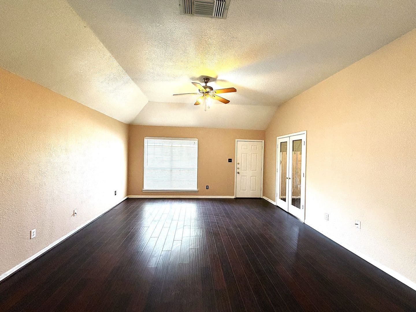 Harker Heights House: 405 Gina Dr.