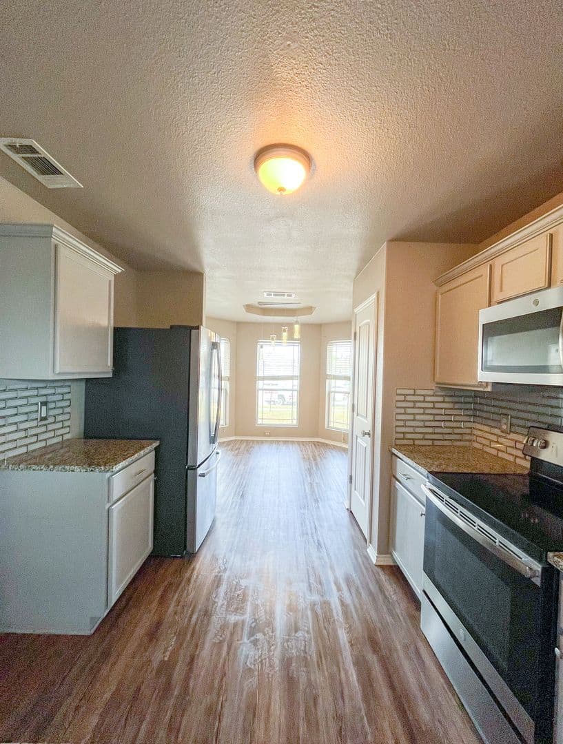 Killeen House: 2200 Bald Eagle Ct
