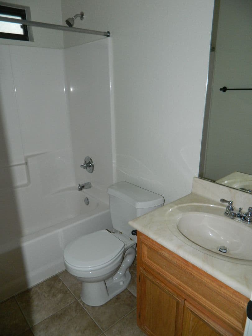 Killeen House: 210 Viola Dr.
