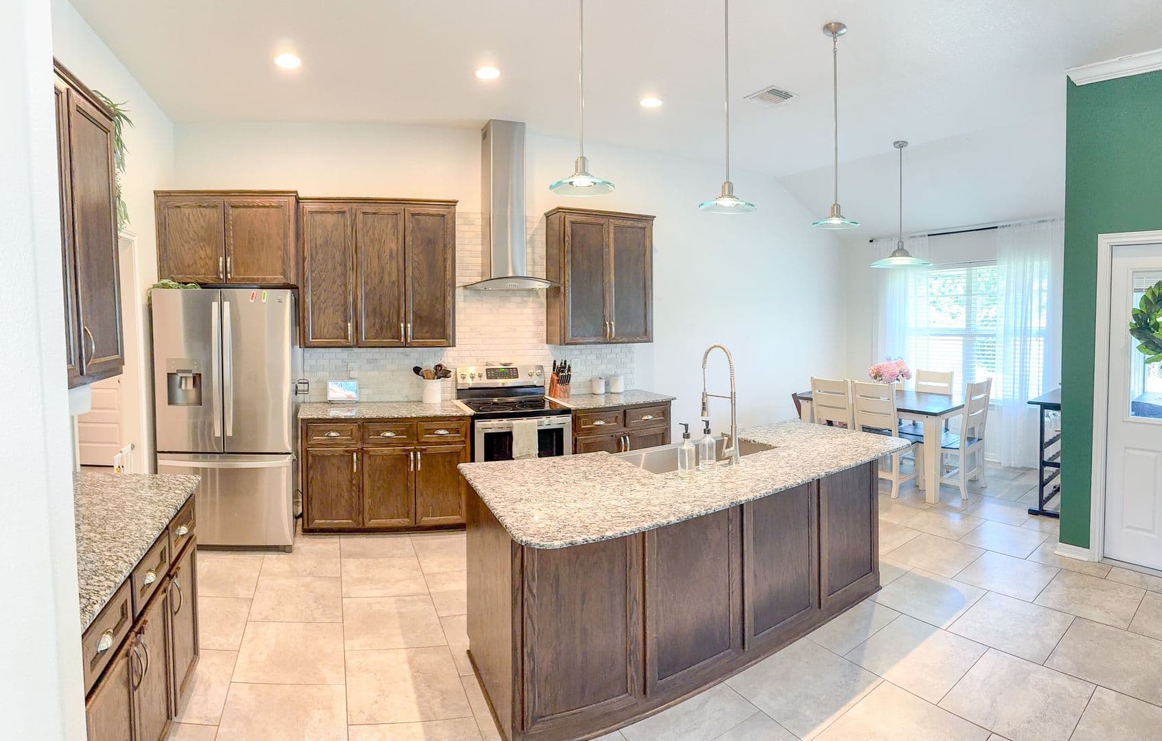 Nolanville House: 306 Pointer St