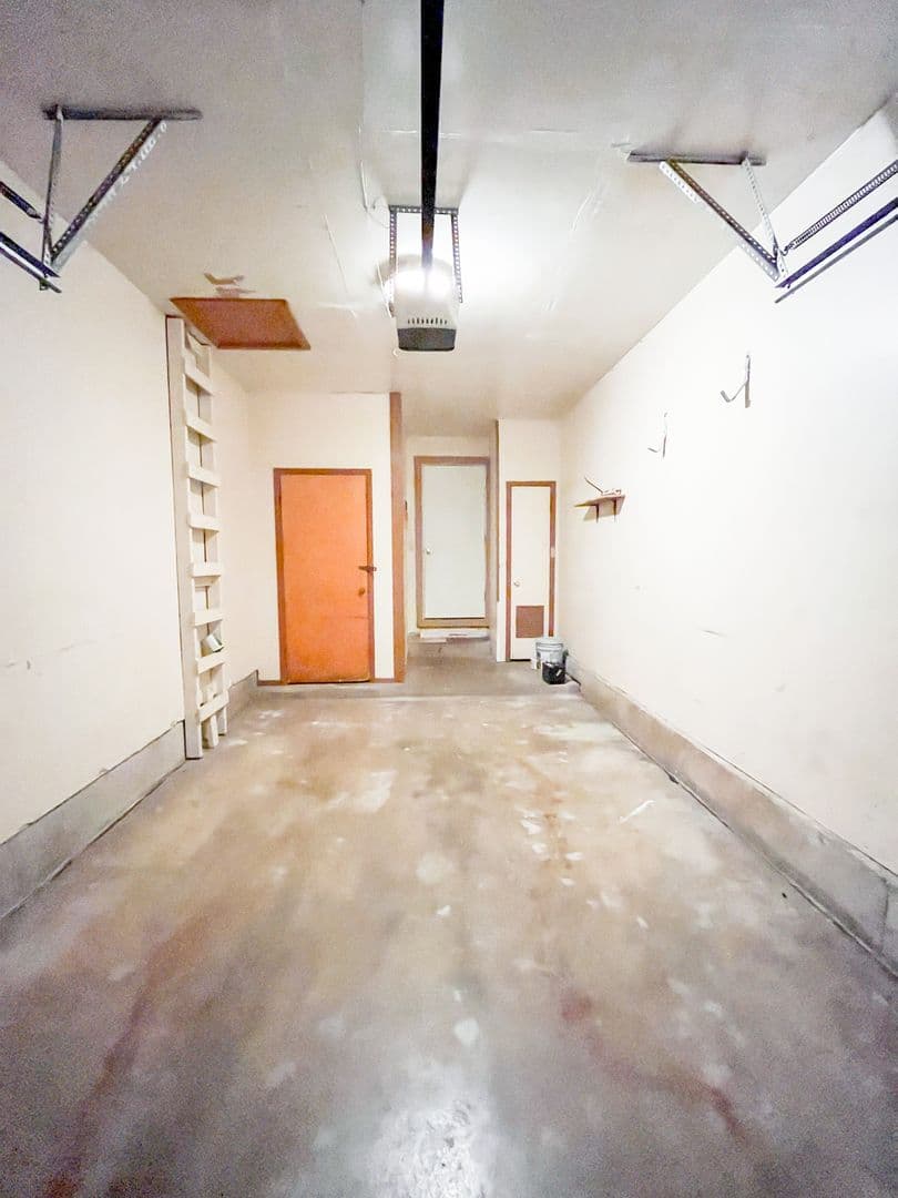 Killeen House: 1311 Gardenia Ave