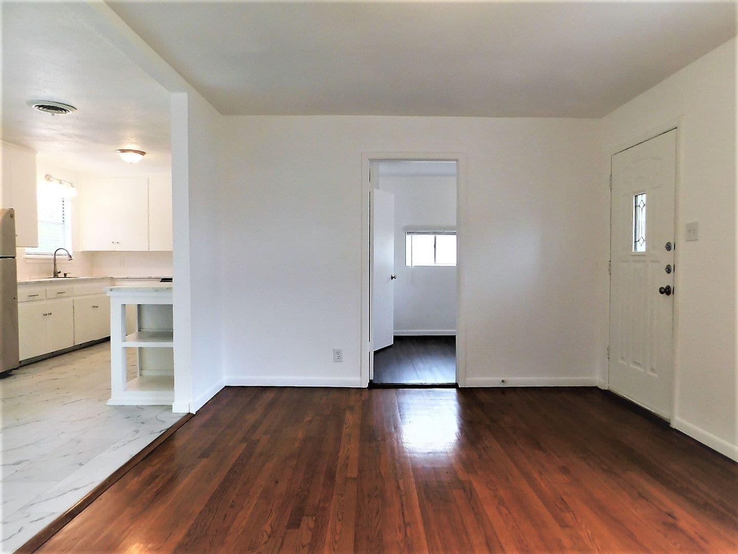 Killeen House: 1100 Estes Dr