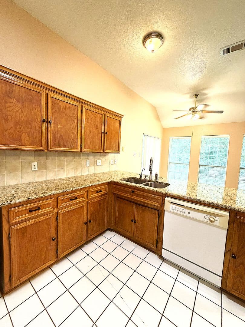 Harker Heights House: 405 Gina Dr.