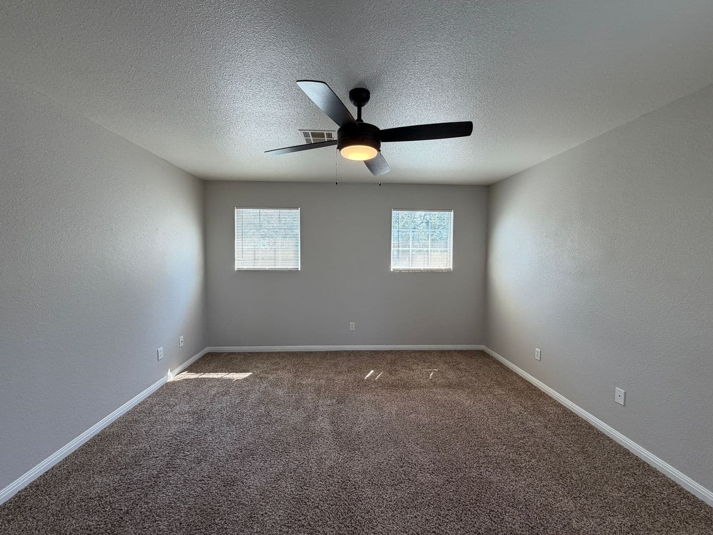 Killeen House: 2605 Echo Dr.