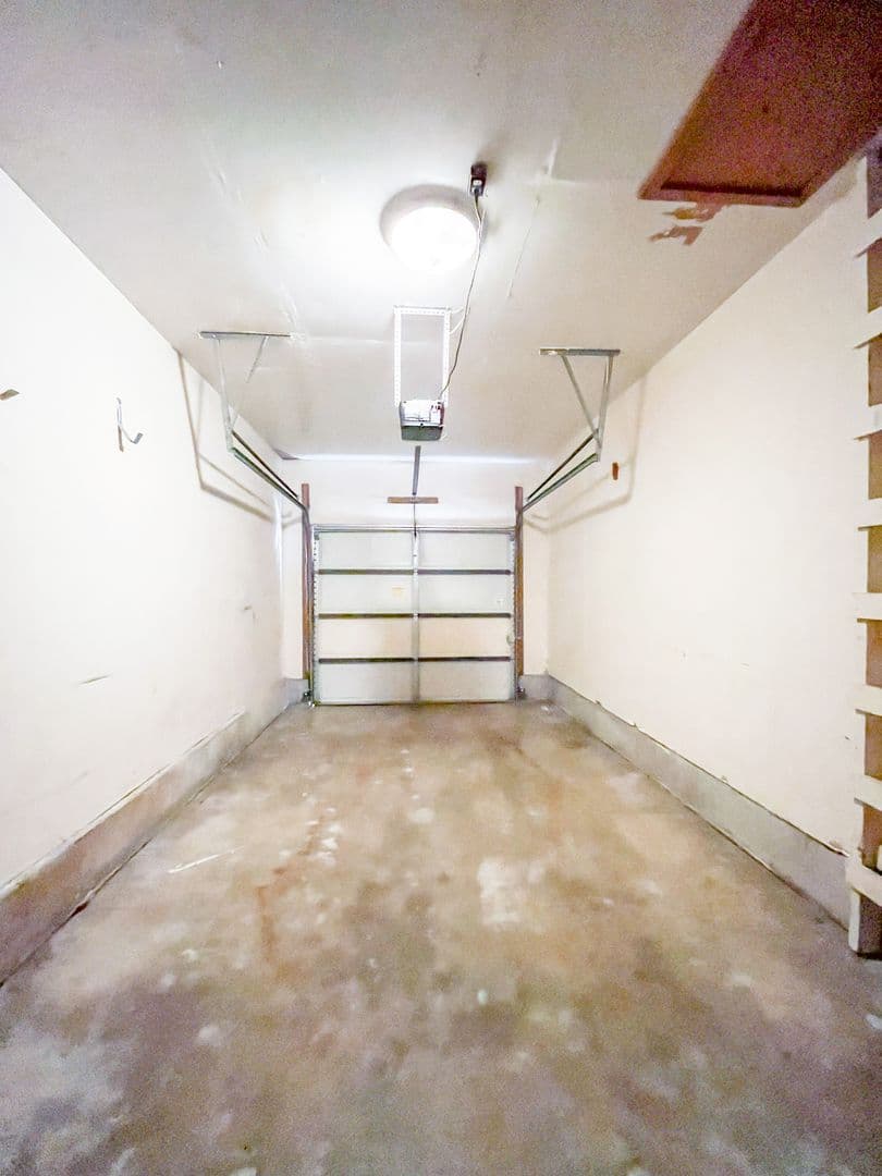 Killeen House: 1311 Gardenia Ave