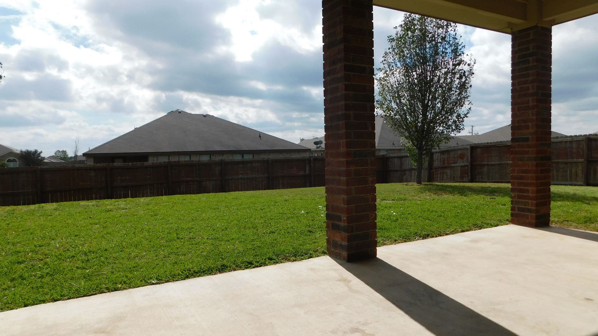 Killeen House: 210 Viola Dr.