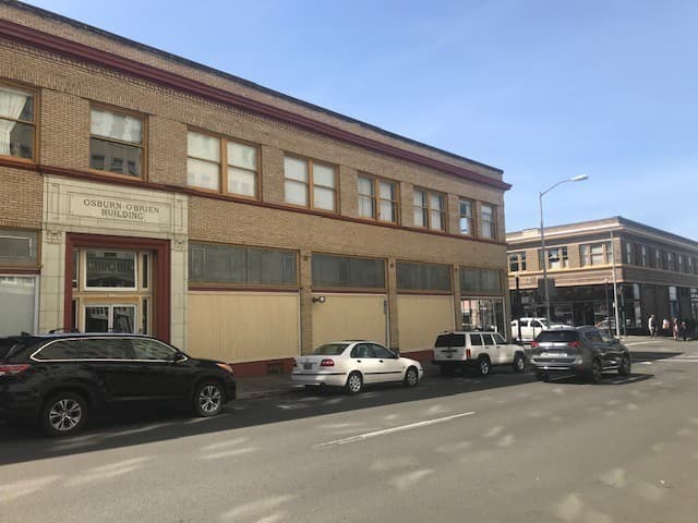 Astoria Apartment: 351 14th Street - Apt 5
