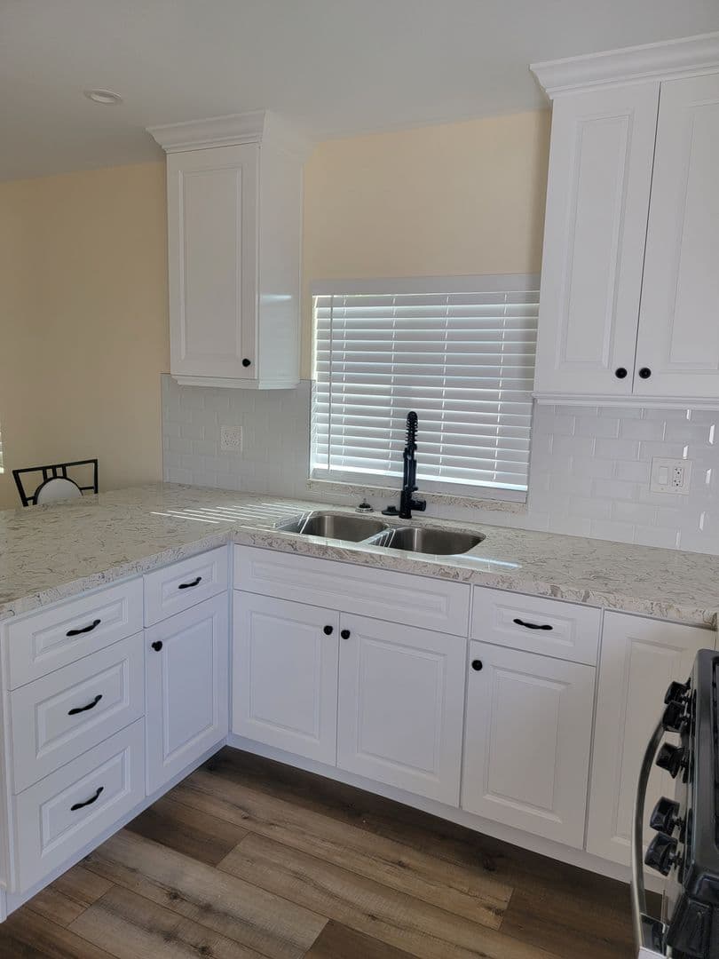 Rialto Apartment: 710 N. Lamarr Street