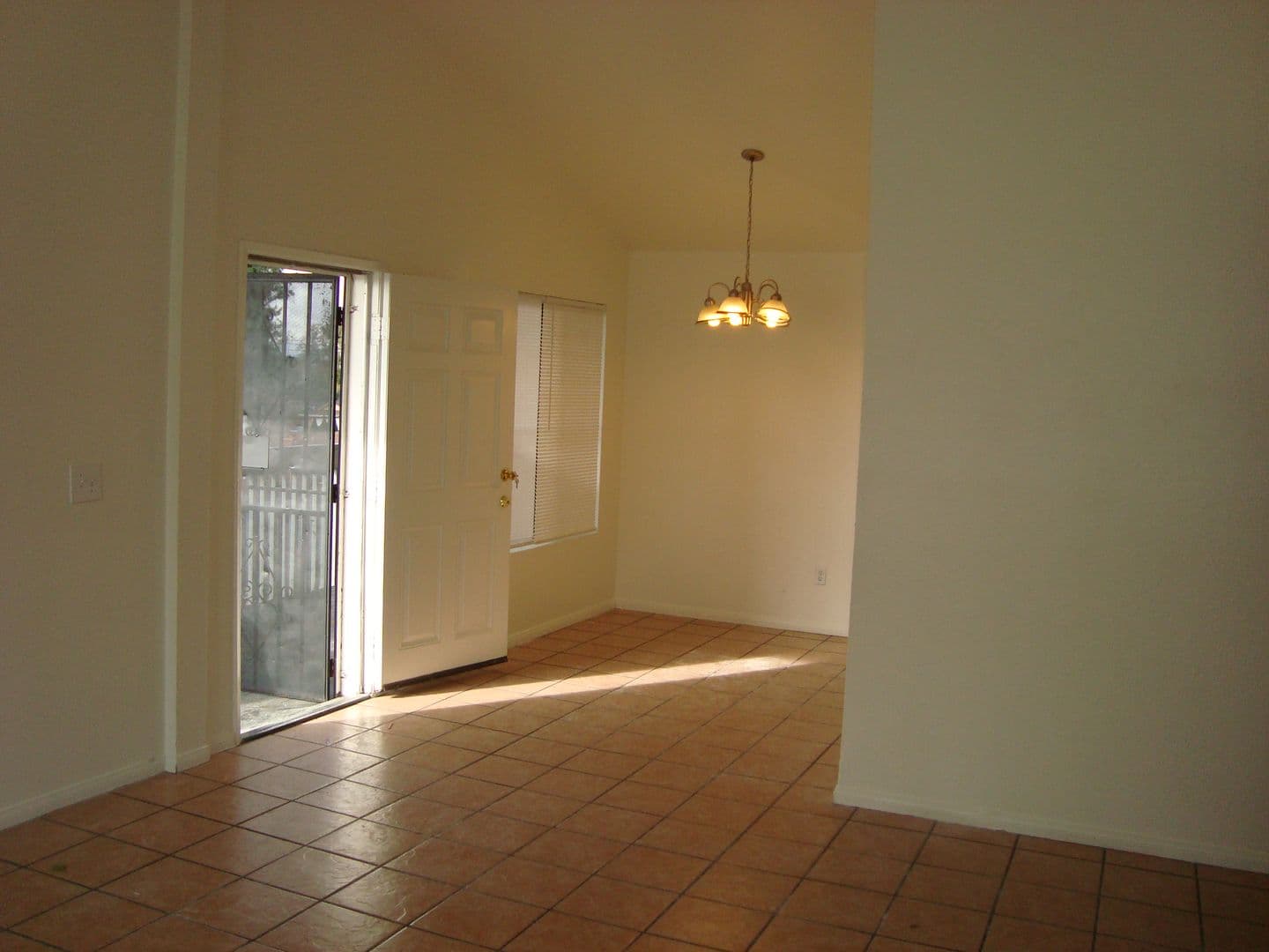 San Bernardino Apartment: 2235 Sunrise Lane