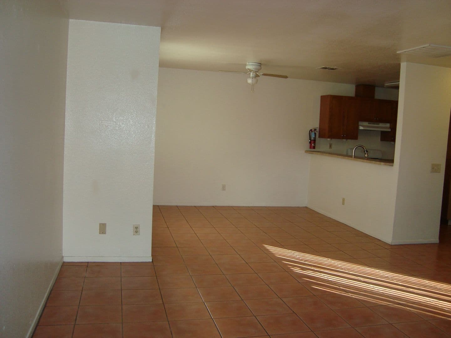 San Bernardino Apartment: 3981 North H Street