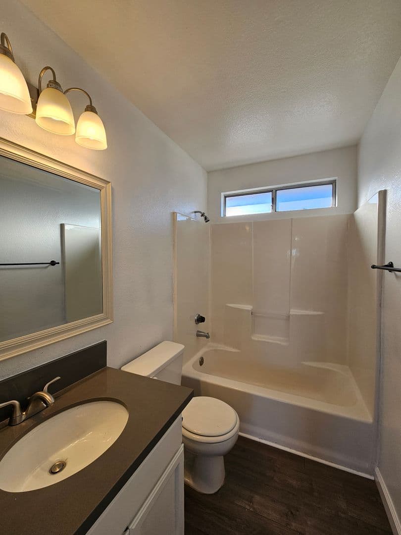 California City House: 19625 81st St