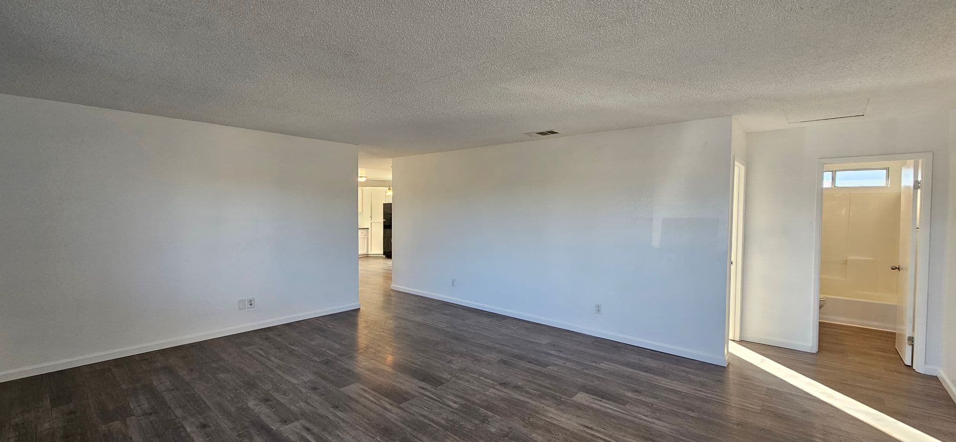 California City House: 19625 81st St