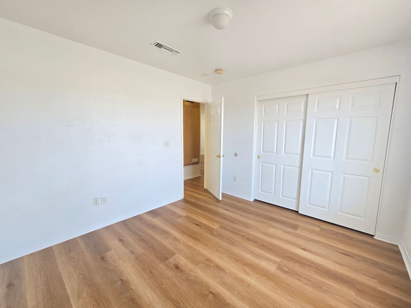 California City Apartment: 9300 Holly Ave #3