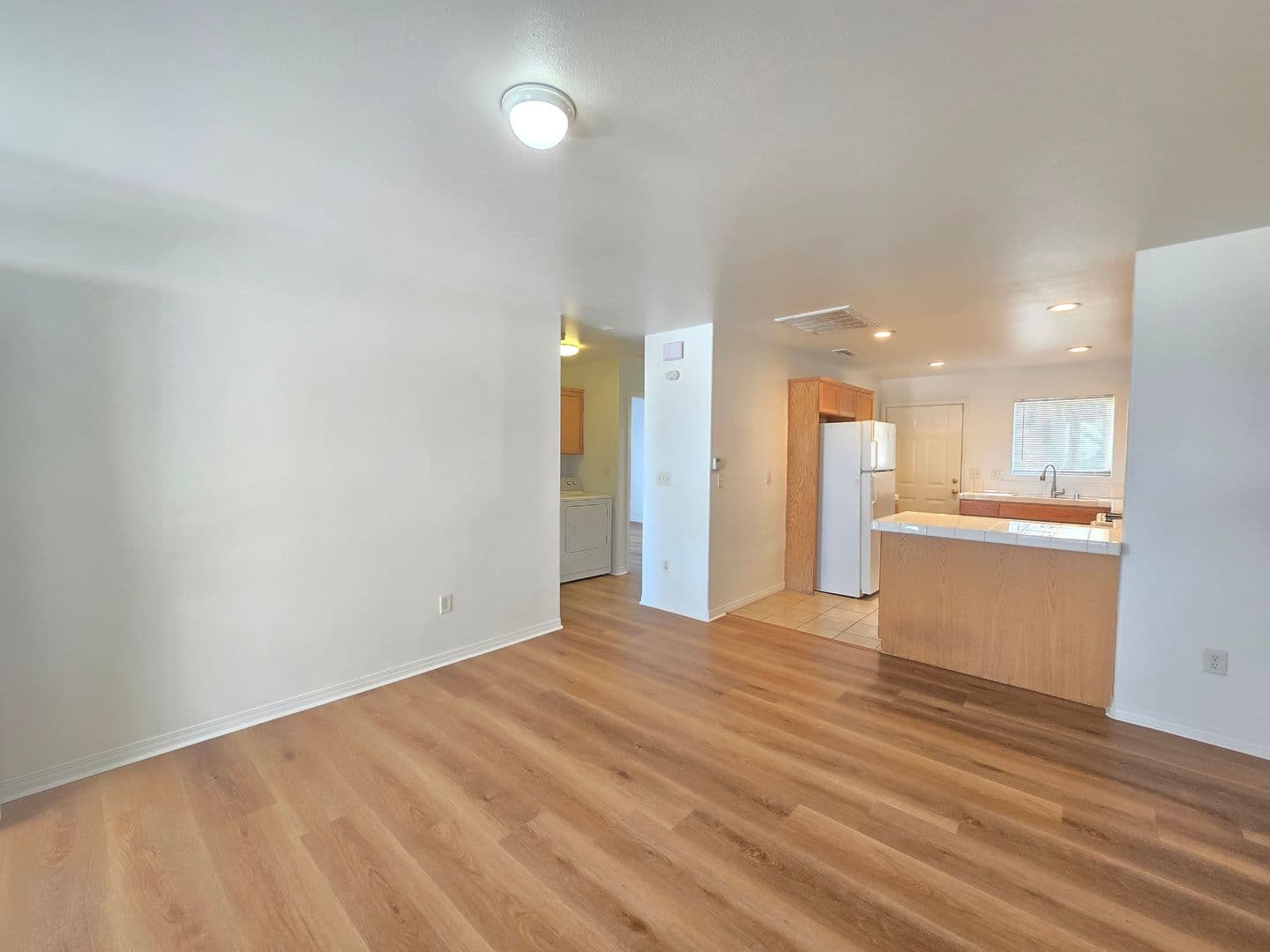 California City Apartment: 9300 Holly Ave #3