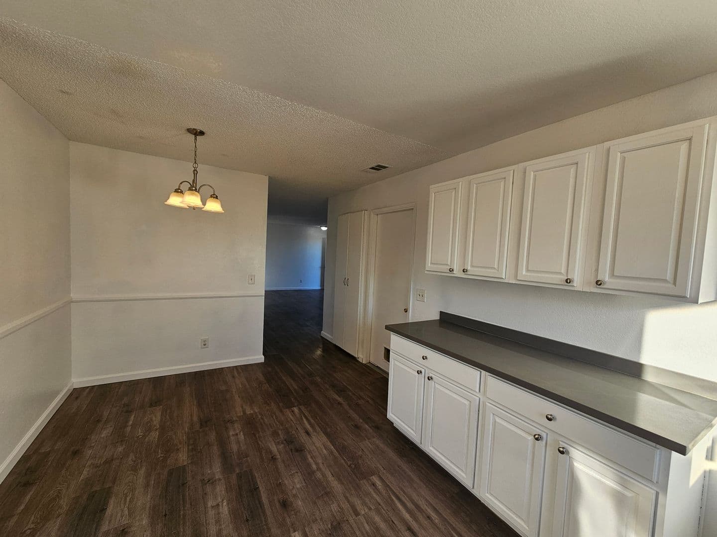 California City House: 19625 81st St