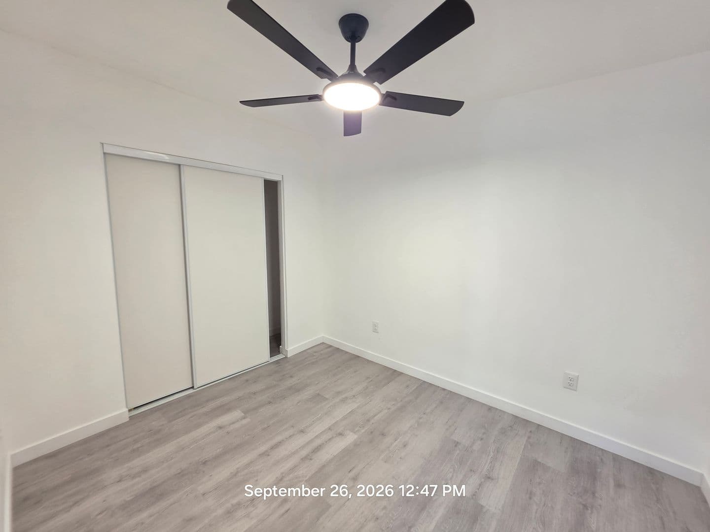 Lancaster Apartment: 1118 E Avenue K