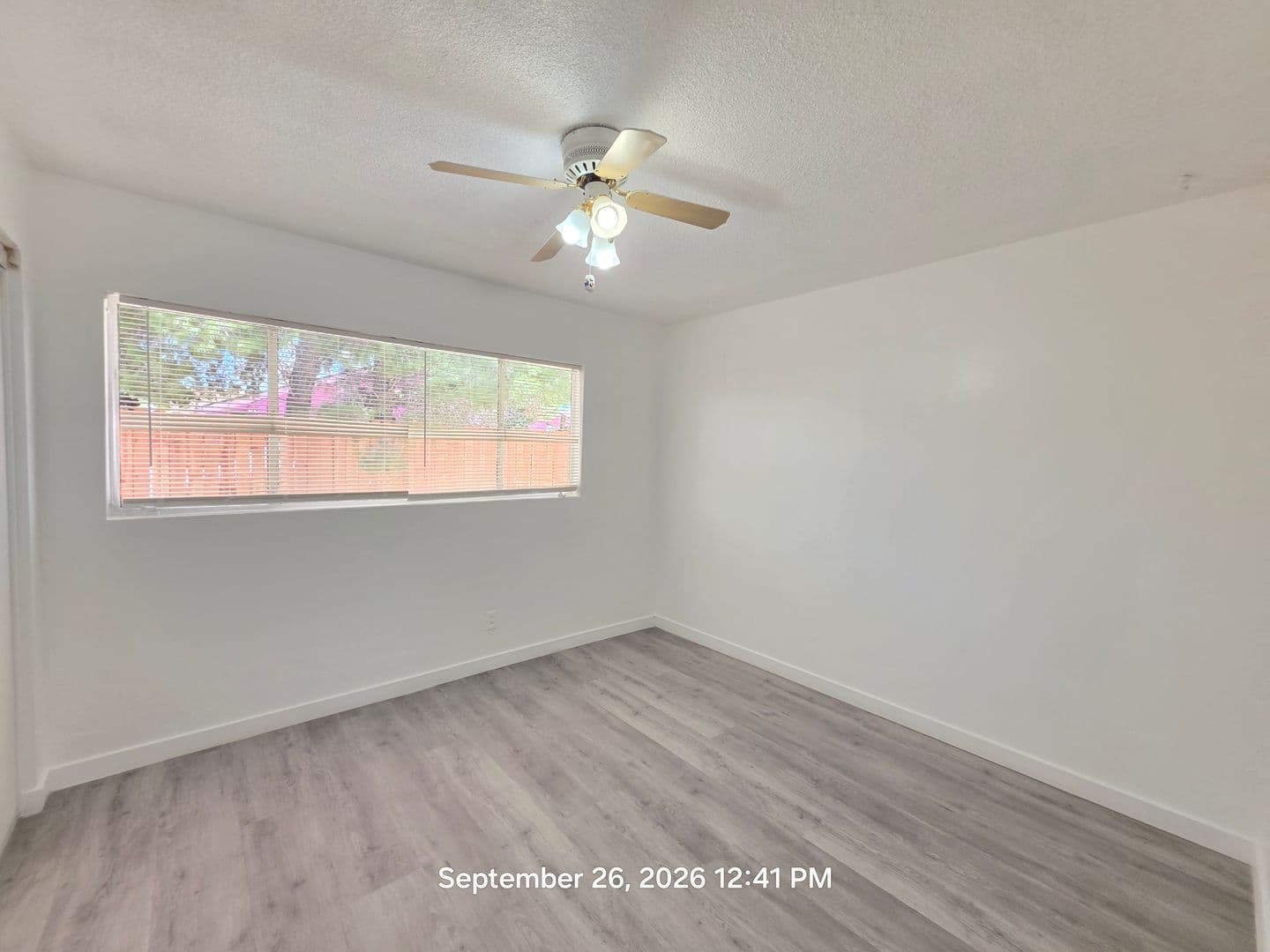 Lancaster Apartment: 1118 E Avenue K