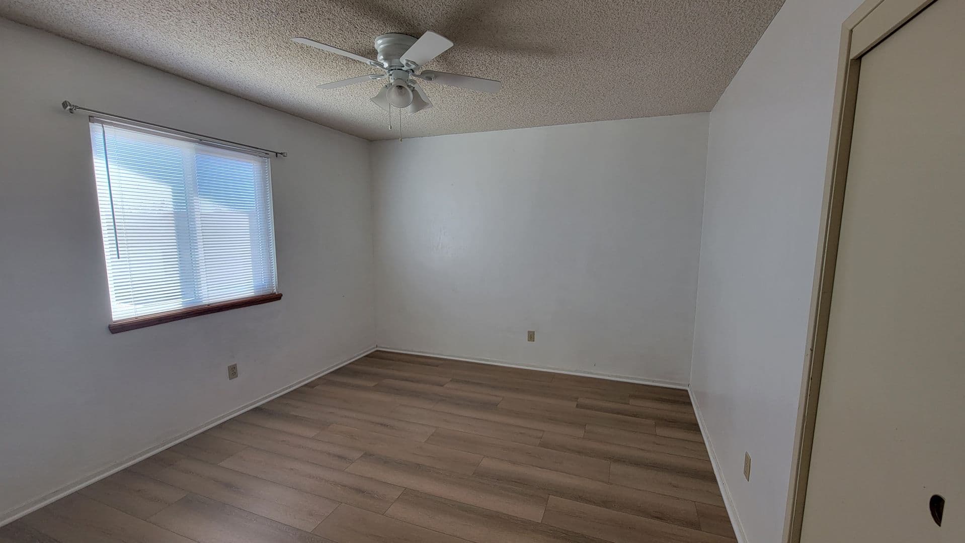 California City House: 11136 Rome Beauty Dr