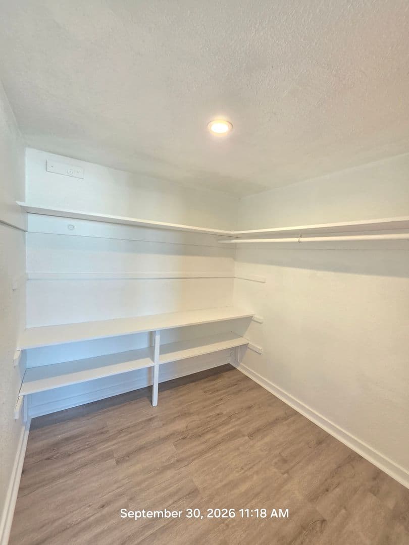 North Edwards Apartment: 13057 Davenport St