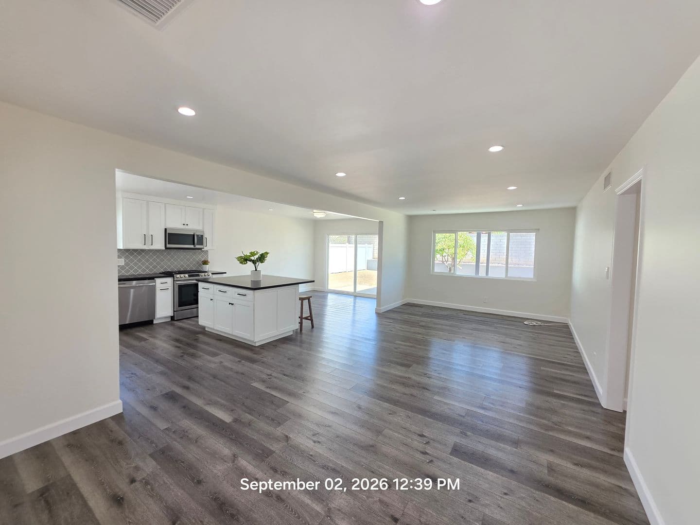 Covina House: 858 N Darfield Ave