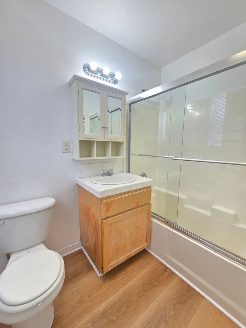 California City Apartment: 9300 Holly Ave #3