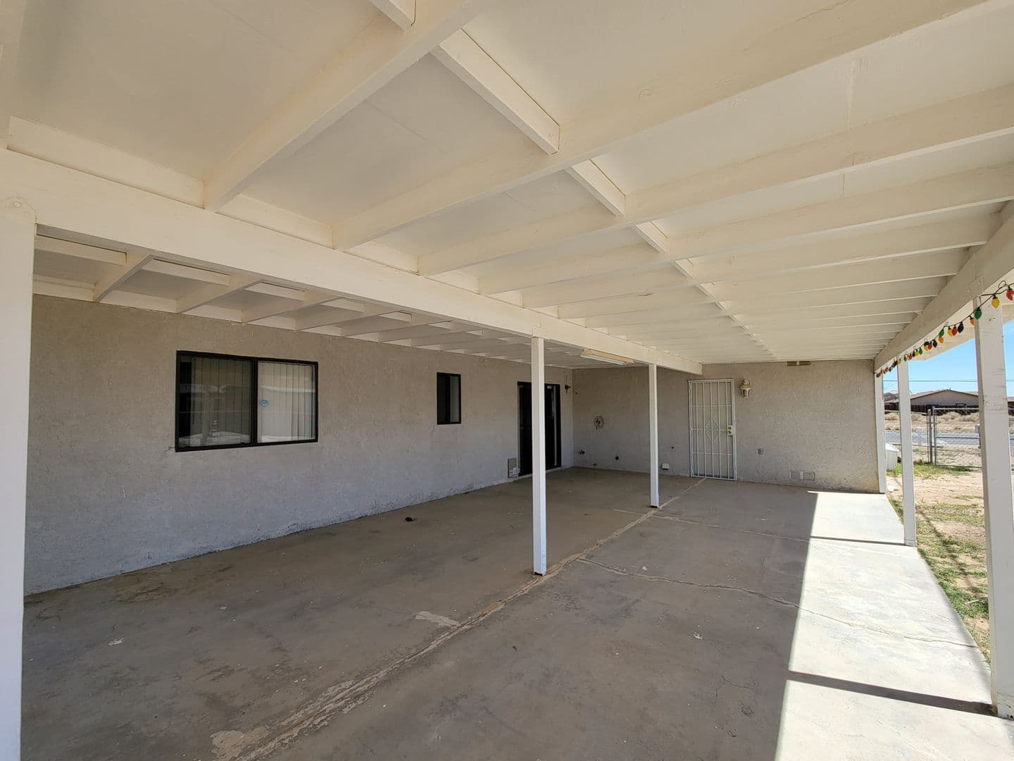 California City House: 20213 Airway Blvd