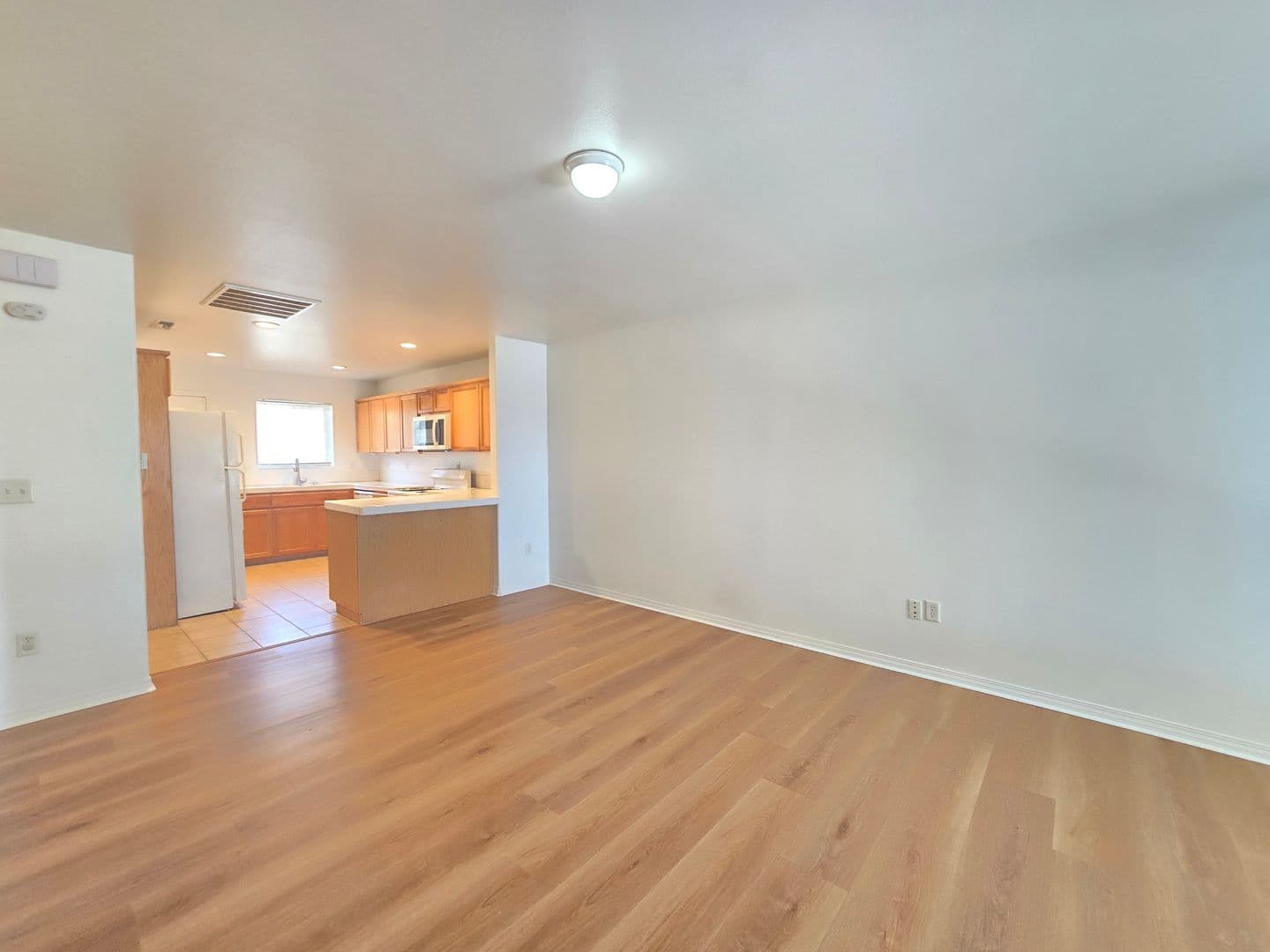 California City Apartment: 9300 Holly Ave #3