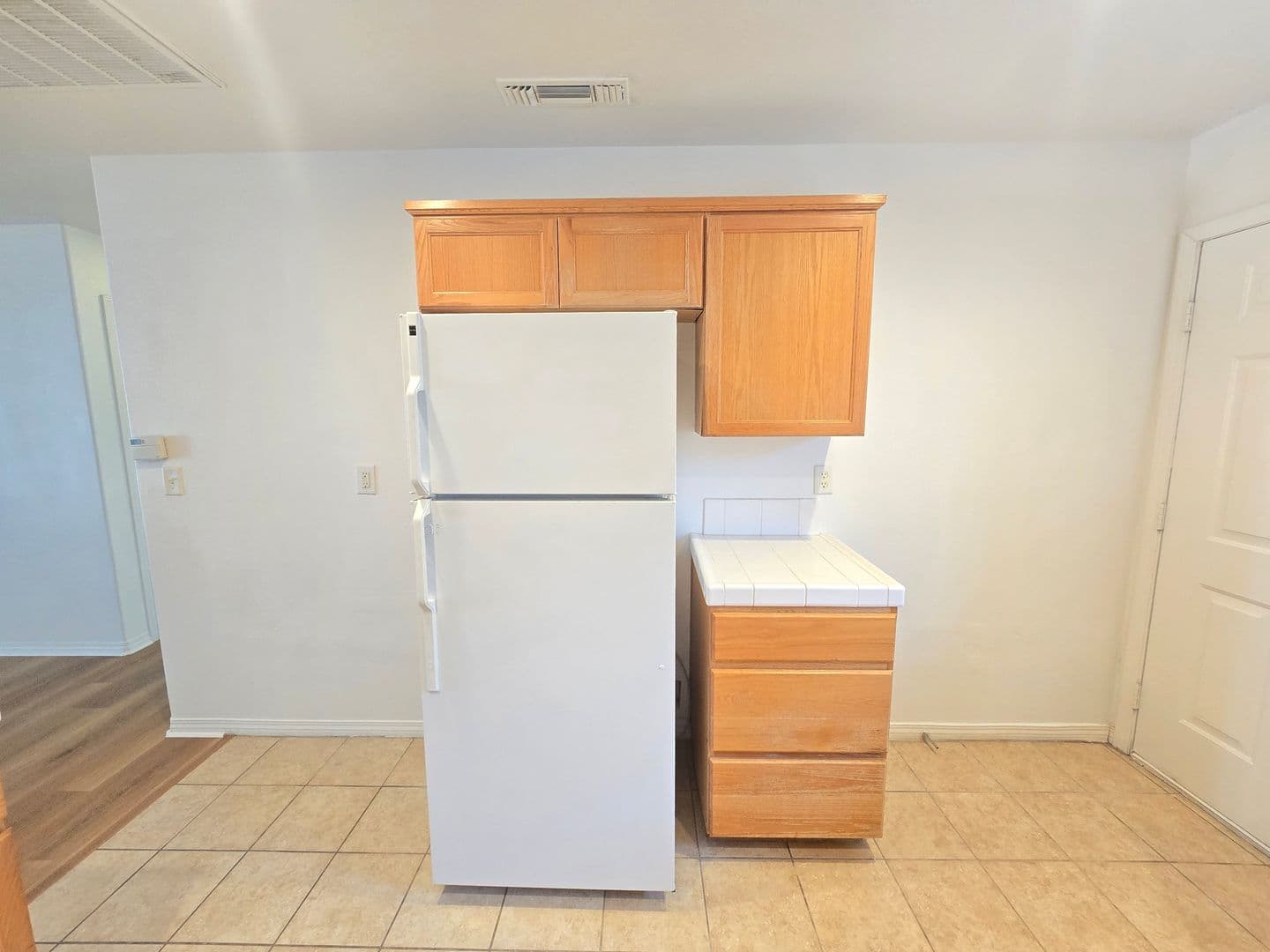 California City Apartment: 9300 Holly Ave #3