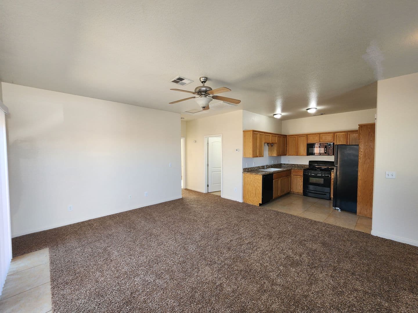 California City Apartment: 8536 Aspen Ave #A