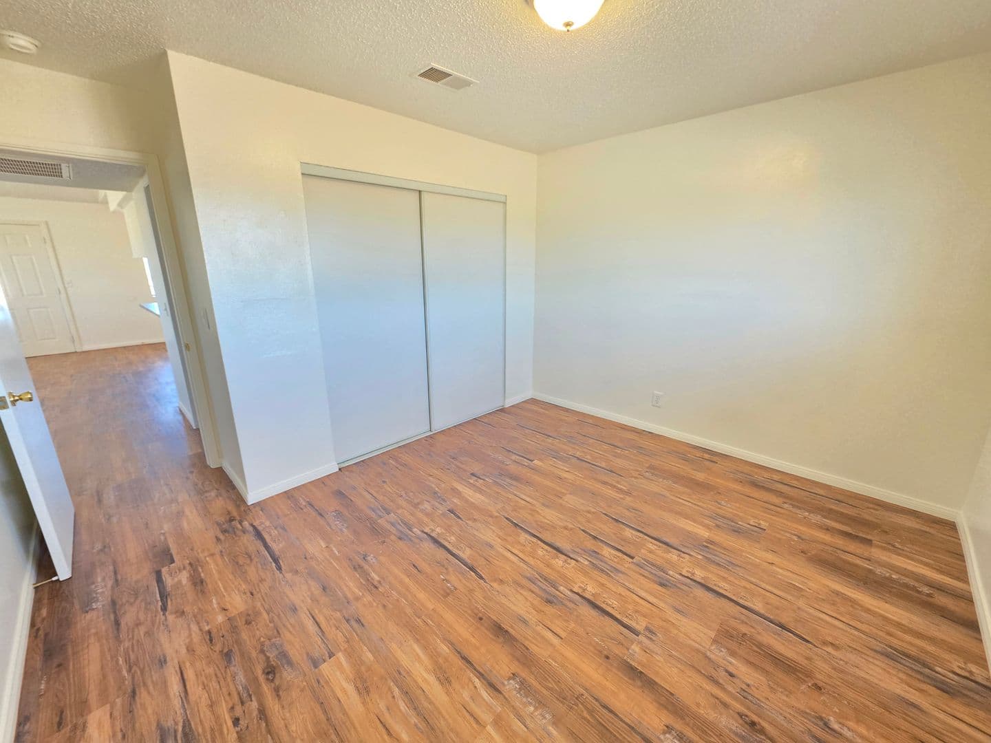 California City Apartment: 8342 Columbine Ave #C