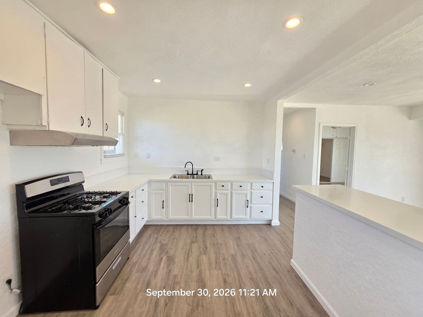 North Edwards Apartment: 13057 Davenport St