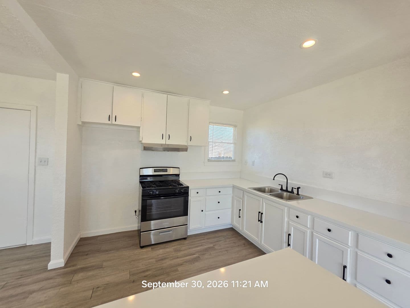 North Edwards Apartment: 13057 Davenport St