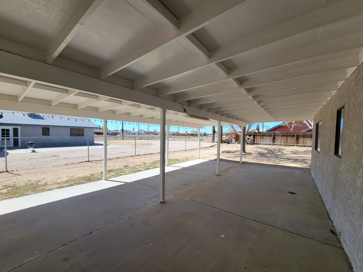 California City House: 20213 Airway Blvd