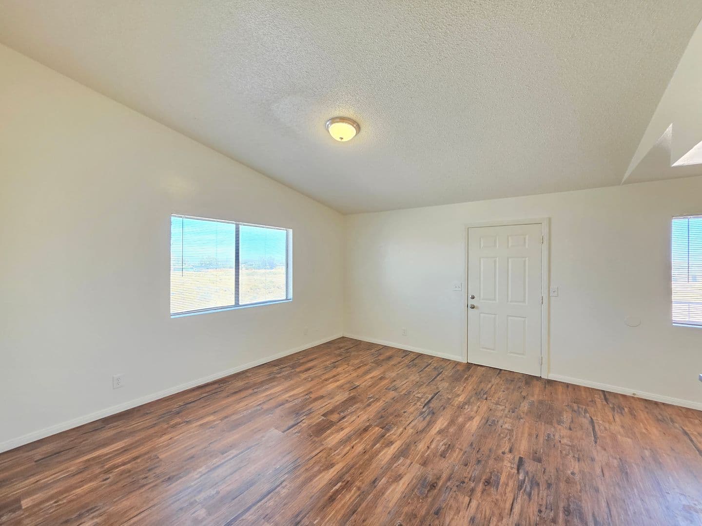 California City Apartment: 8342 Columbine Ave #C