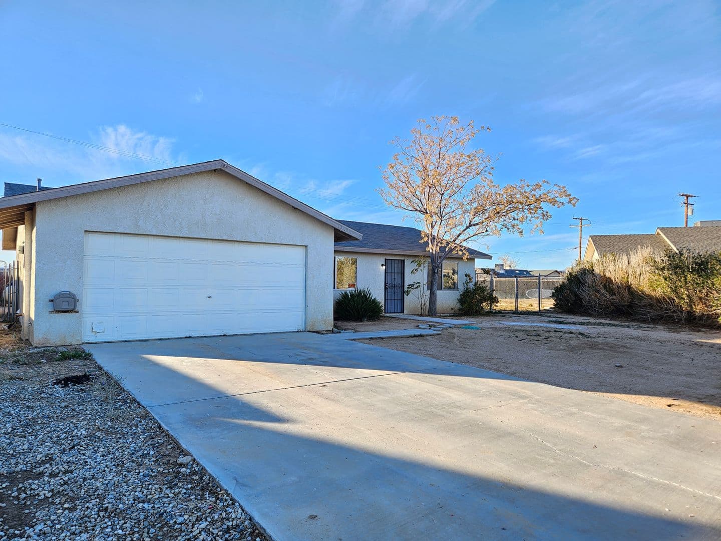 California City House: 19625 81st St