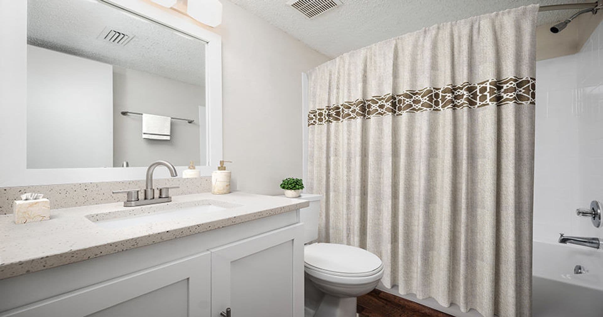 Atlantic Beach Apartment: 2768 Jimmy Buffett Memorial Highway
