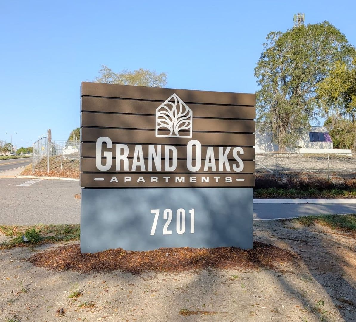 Jacksonville Apartment: 7201 Arlington Expy