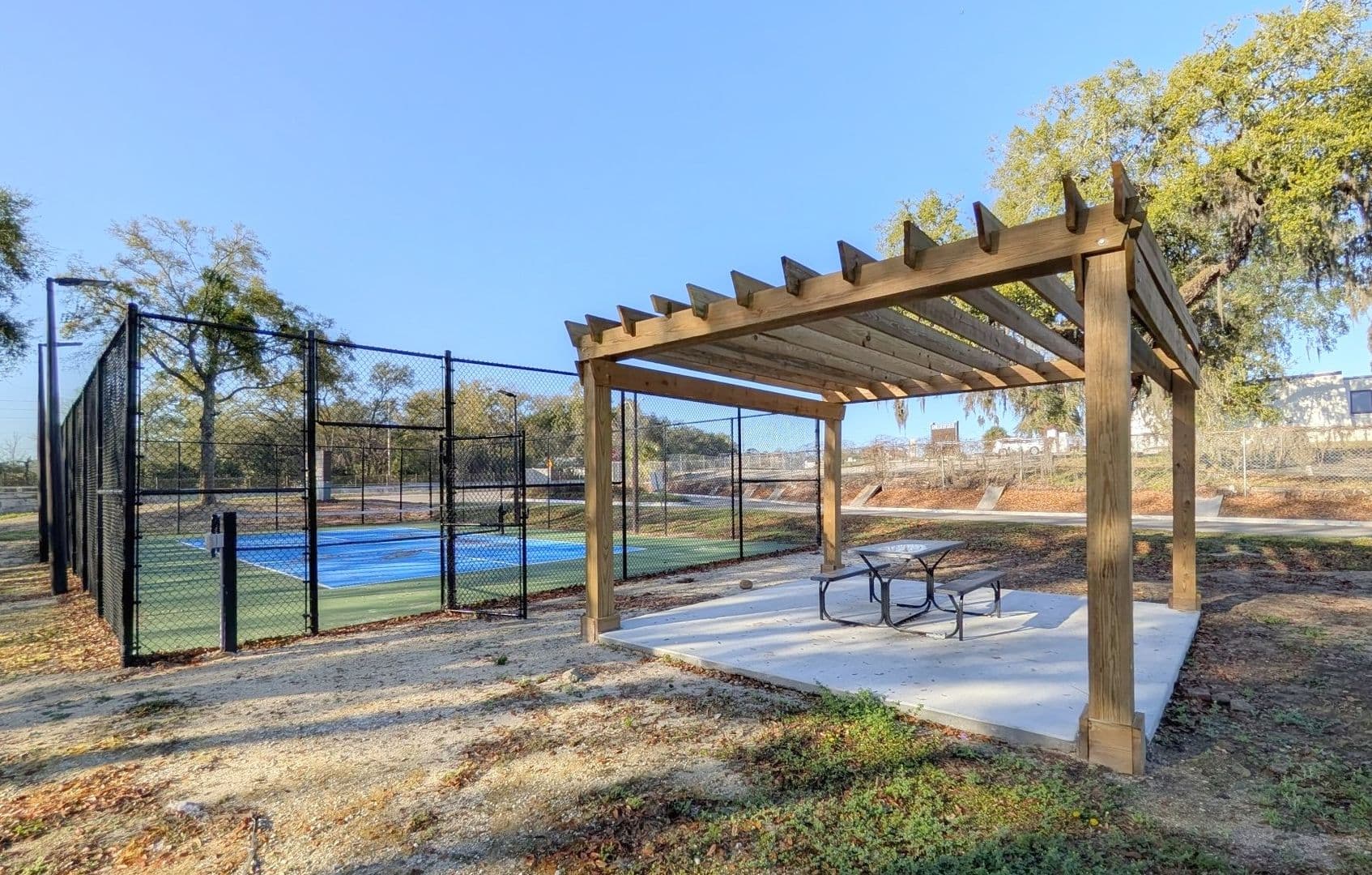 Jacksonville Apartment: 7201 Arlington Expy