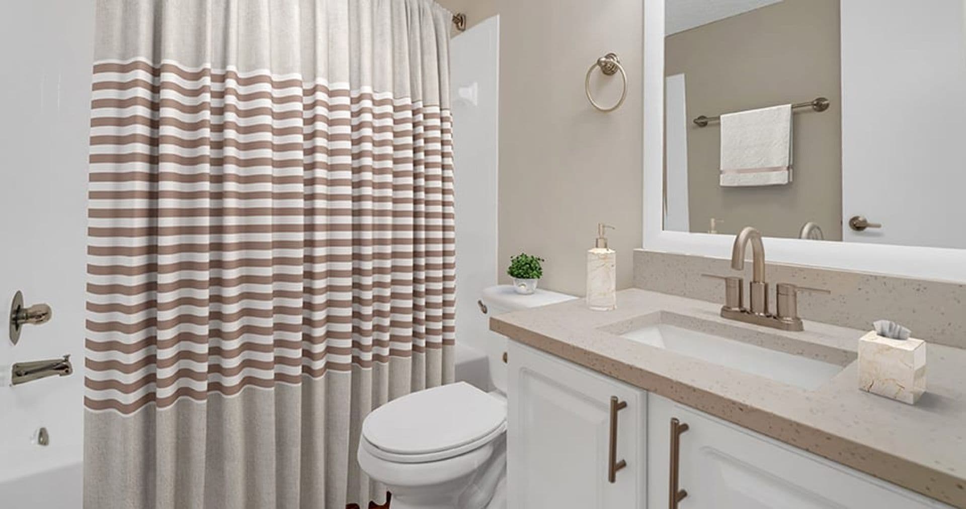 Atlantic Beach Apartment: 2768 Jimmy Buffett Memorial Highway