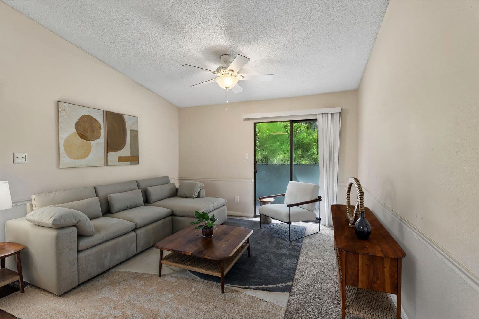 Atlantic Beach Apartment: 2768 Jimmy Buffett Memorial Highway
