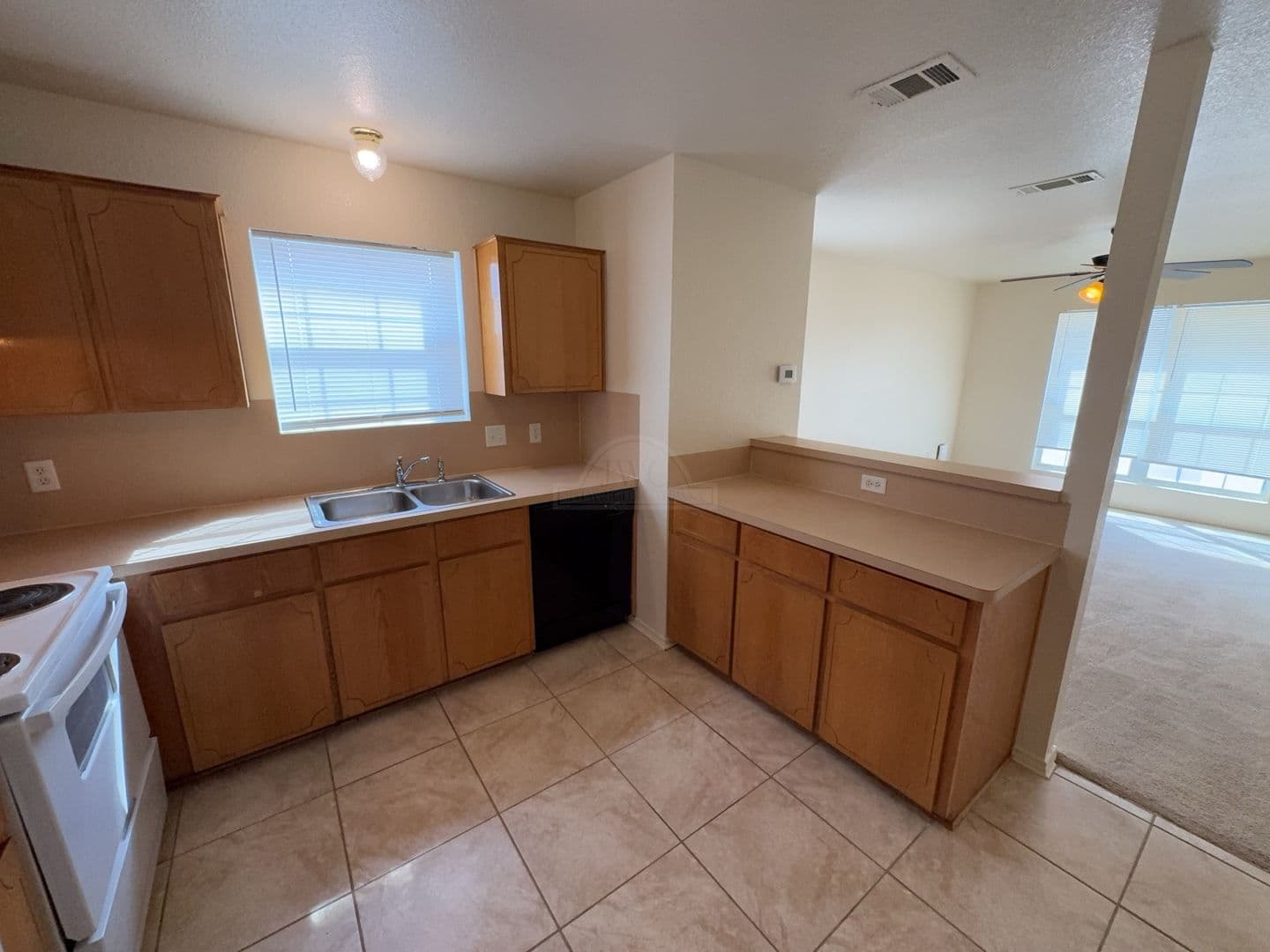 Killeen Apartment: 4301 Abigail Dr.